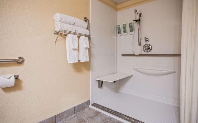 Best Western Center Pointe Inn