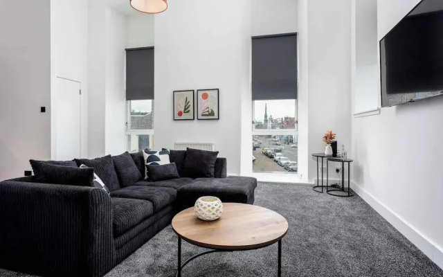 Weaver Suite