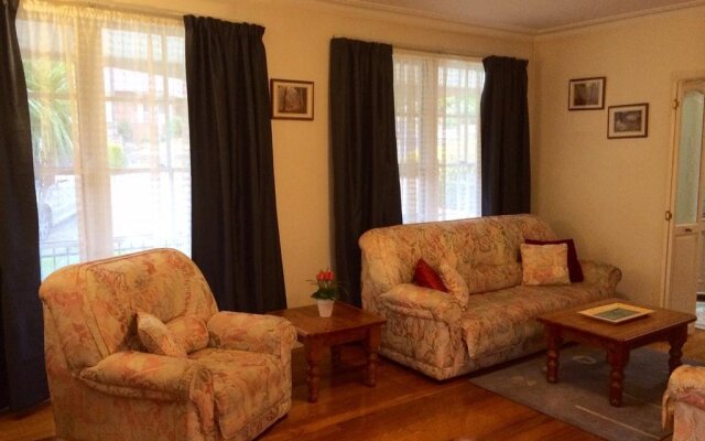 Australian Home Away @ Doncaster Grange Park