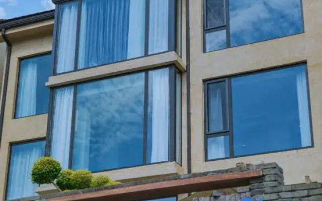 Qixia｜Quietly wind｜270° Bamboo Sea Landscape Parent-child Accommodation (Yunshang Grassland Branch)