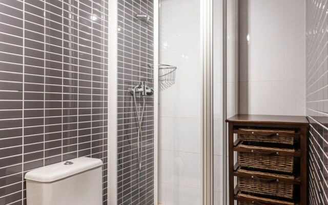 Pleasant Apartment in Oliva With Swimming Pool