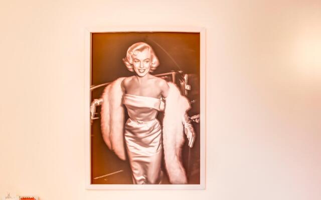 OYO 79695 Collection O 512 Deer Park