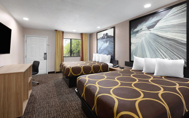 Super 8 by Wyndham Tucson/Grant Road Area AZ