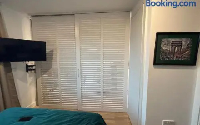 Forbes Suite1103 -hosted by Sweetstay