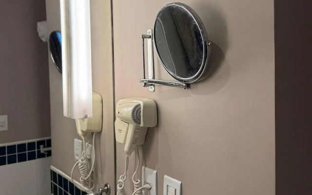 Get a Flat 1202- Stella Vega