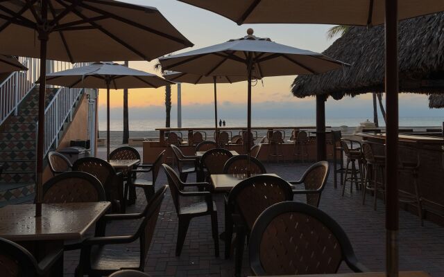 Riptide Oceanfront Hotel