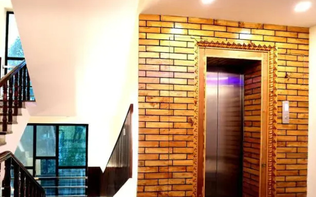 Hotel The Grand Khasdan