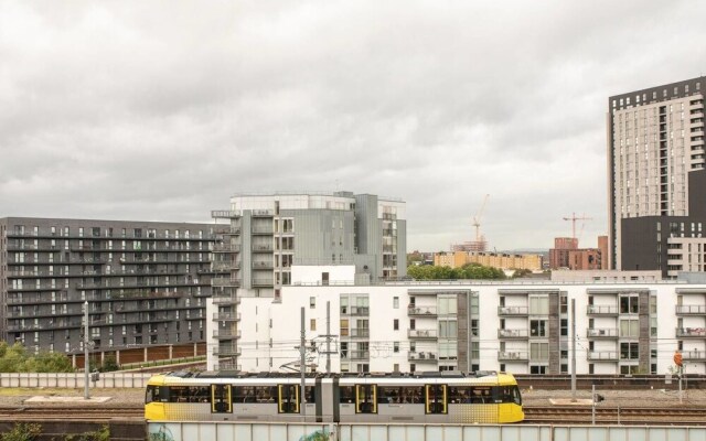 Amazing Central 2BD Flat - Castlefield
