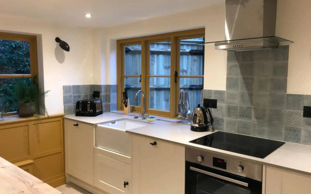 Grosvenor Apartments - PoshPads