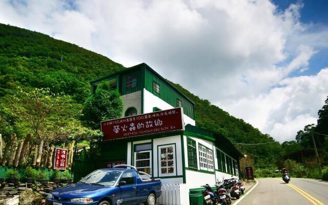 Firefly Homestay B