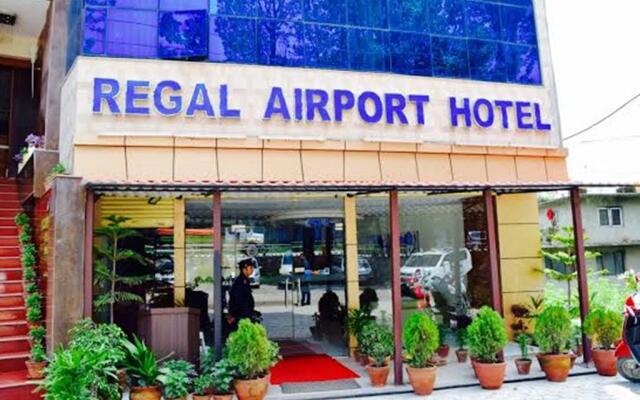 Regal Airport Hotel