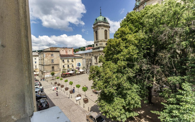 Dominicana l Apartments l Lviv Historical City Center