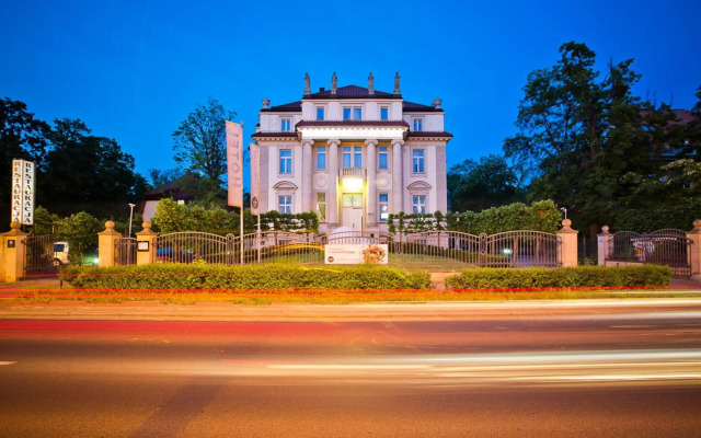 Platinum Palace Boutique Hotel & SPA