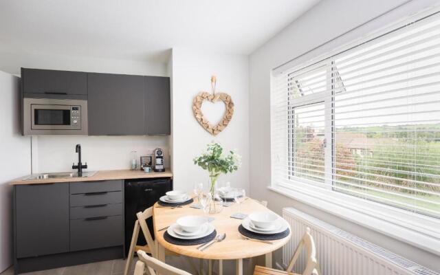 River Retreat Apartment Exeter - River Views & Parking