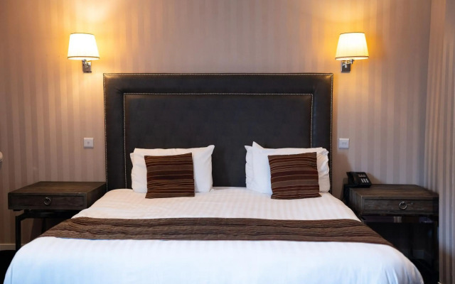 The Fenwick Hotel