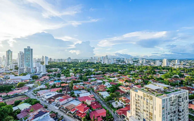 w Prestigious 2BR w Perfect Balcony View