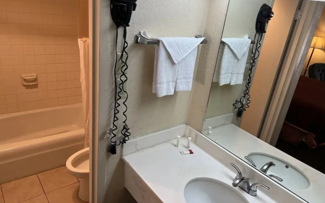 Rodeway Inn