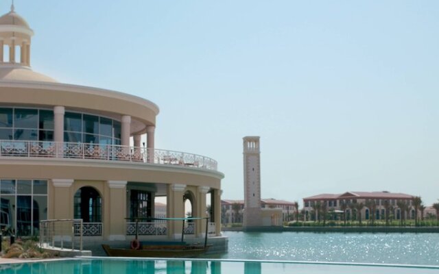 Millennium Lakeview Residence