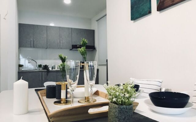 SkyVilla D'island Puchong by BeeStay