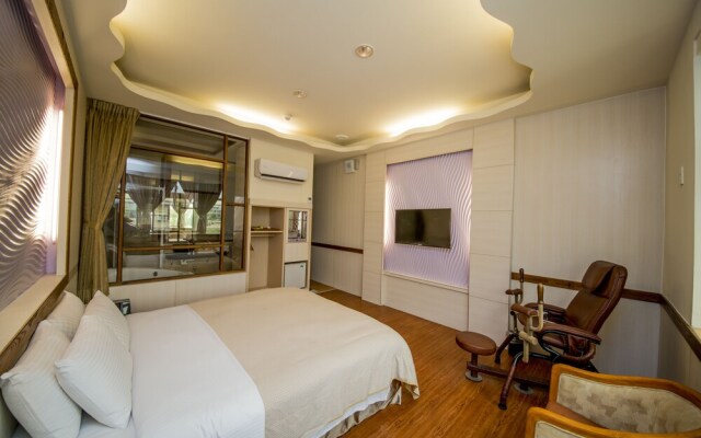 Jiayuam Motel