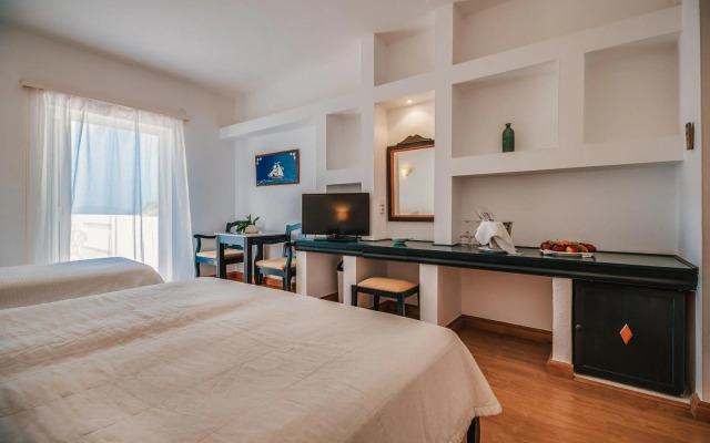 Istron Bay Hotel