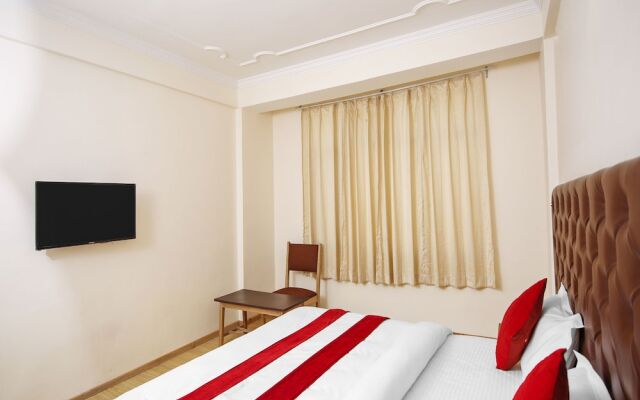 OYO 11388 Hotel Dimbir Regency