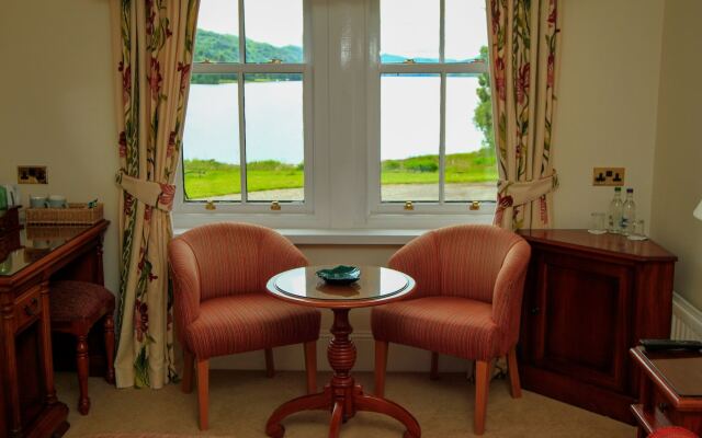 Taychreggan Hotel