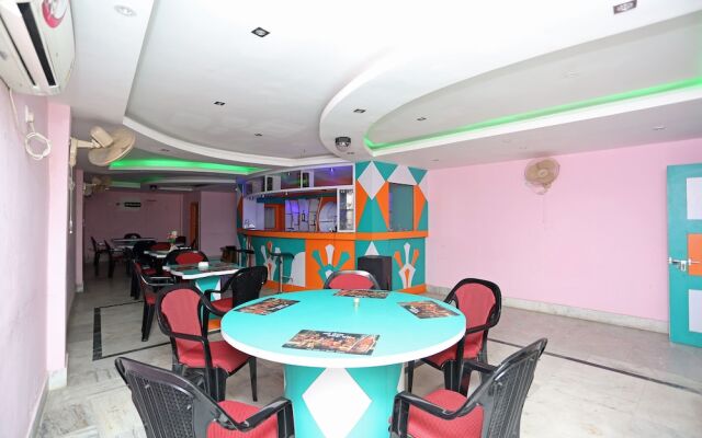 Hotel Benjamin by OYO Rooms