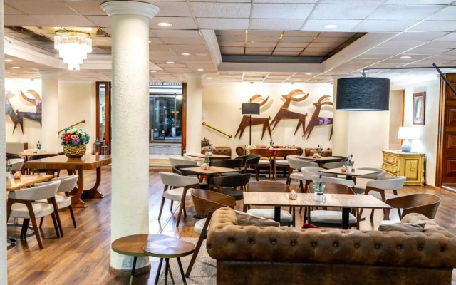 Forest Park Hotel
