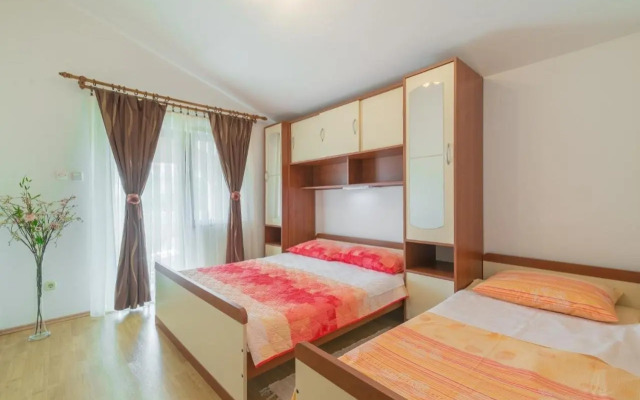 Apartment Vir 16768b