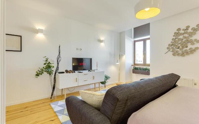 January's 31 Studio by DA'HOME