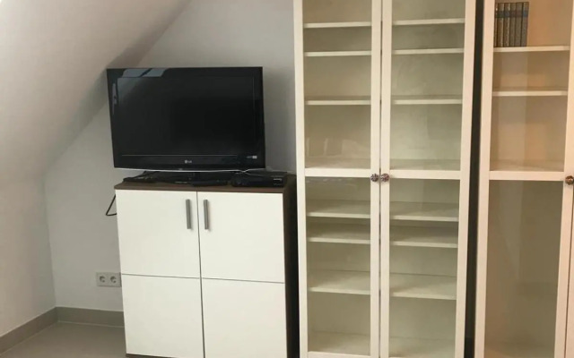 SUNNY VIENNA by JR City Apartments