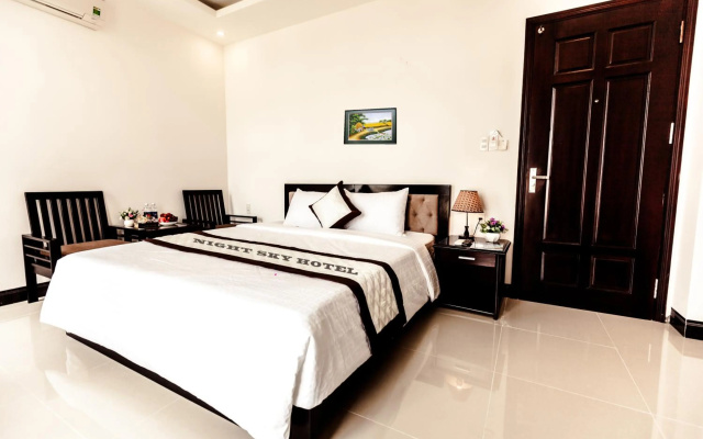 Night Sky Hotel – Guest Rooms – Da Nang