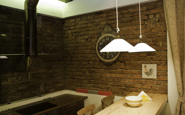 Arina Apartments