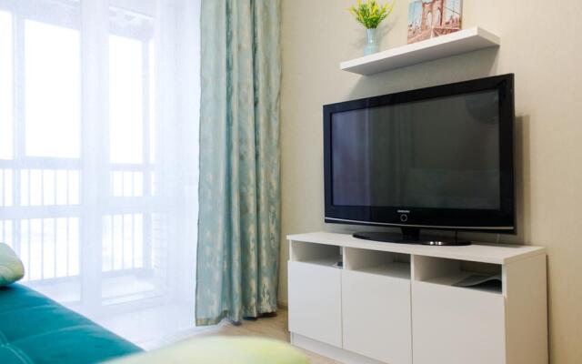 Династия на улице Мужества 10Б