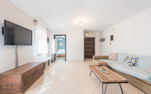 New Syntagma Urban Apartment