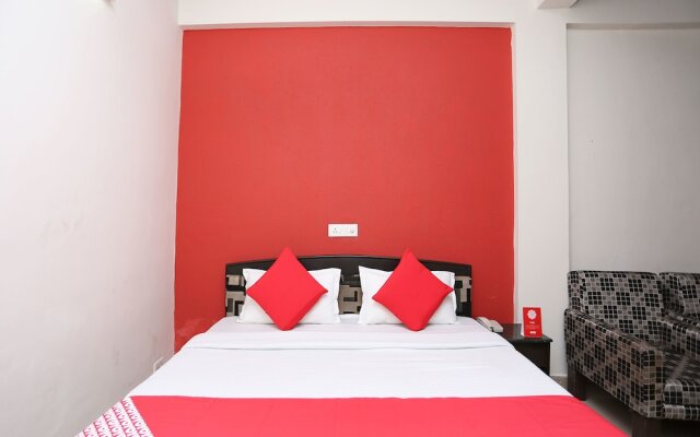 OYO 26915 Hotel North East Residency