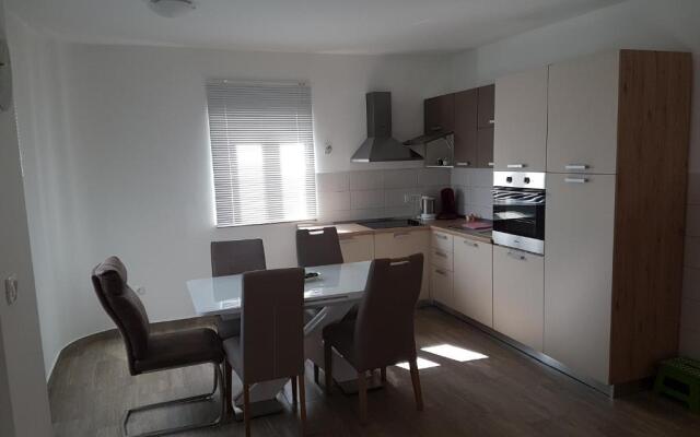 Apartments Eni