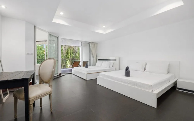 4 bedroom pool villa. 7kms to Patong