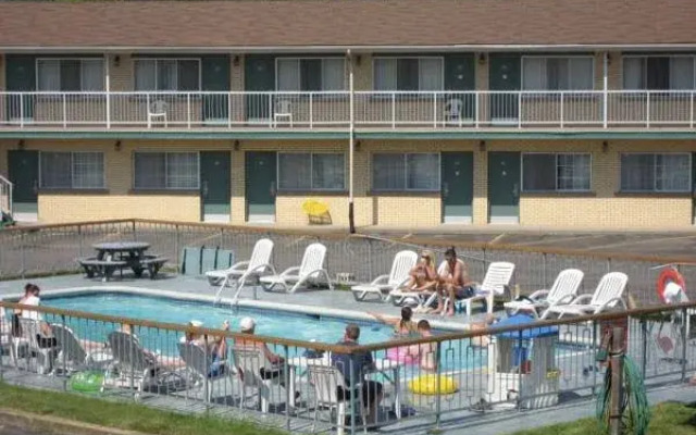 The Rockwell Resort