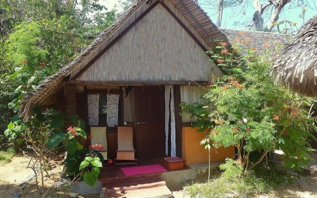 Floraly Komba Hôtel