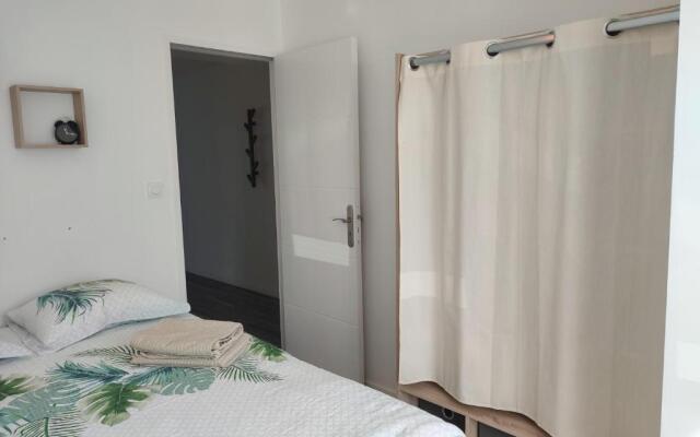 Joli appartement avec jardin-terrasse privé