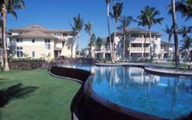 Fairway Villa Walk to Beach