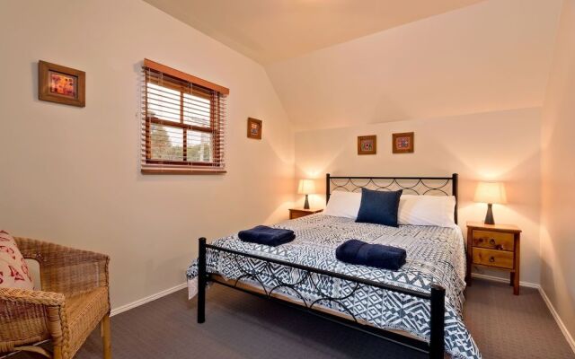 Bunyip Cottage