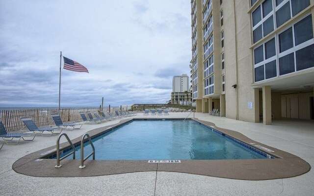 Edgewater West by ALBVR