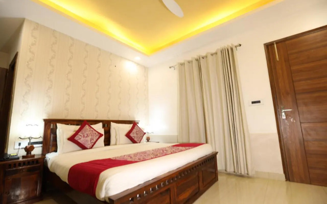 Hotel Lavit Couple Friendly near Faridabad Metro station