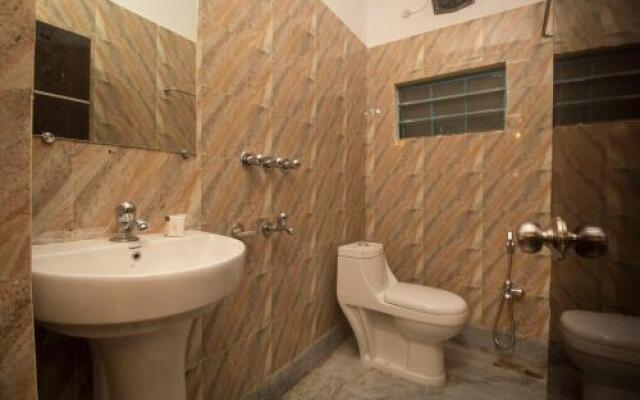 OYO 14512 Sambhunath Guest House