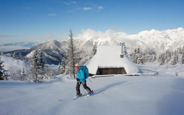Goldenfields apartment