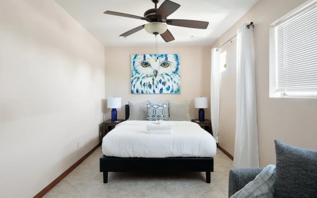 Luxe-paradise Palace-pool-spa-guest House & More!