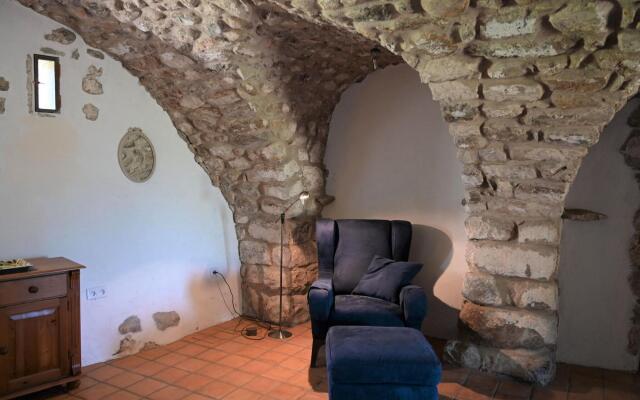 Restful Villa in Largentiere With Swimming Pool
